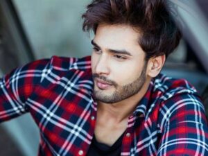 Know more about Rohit Khandelwal: