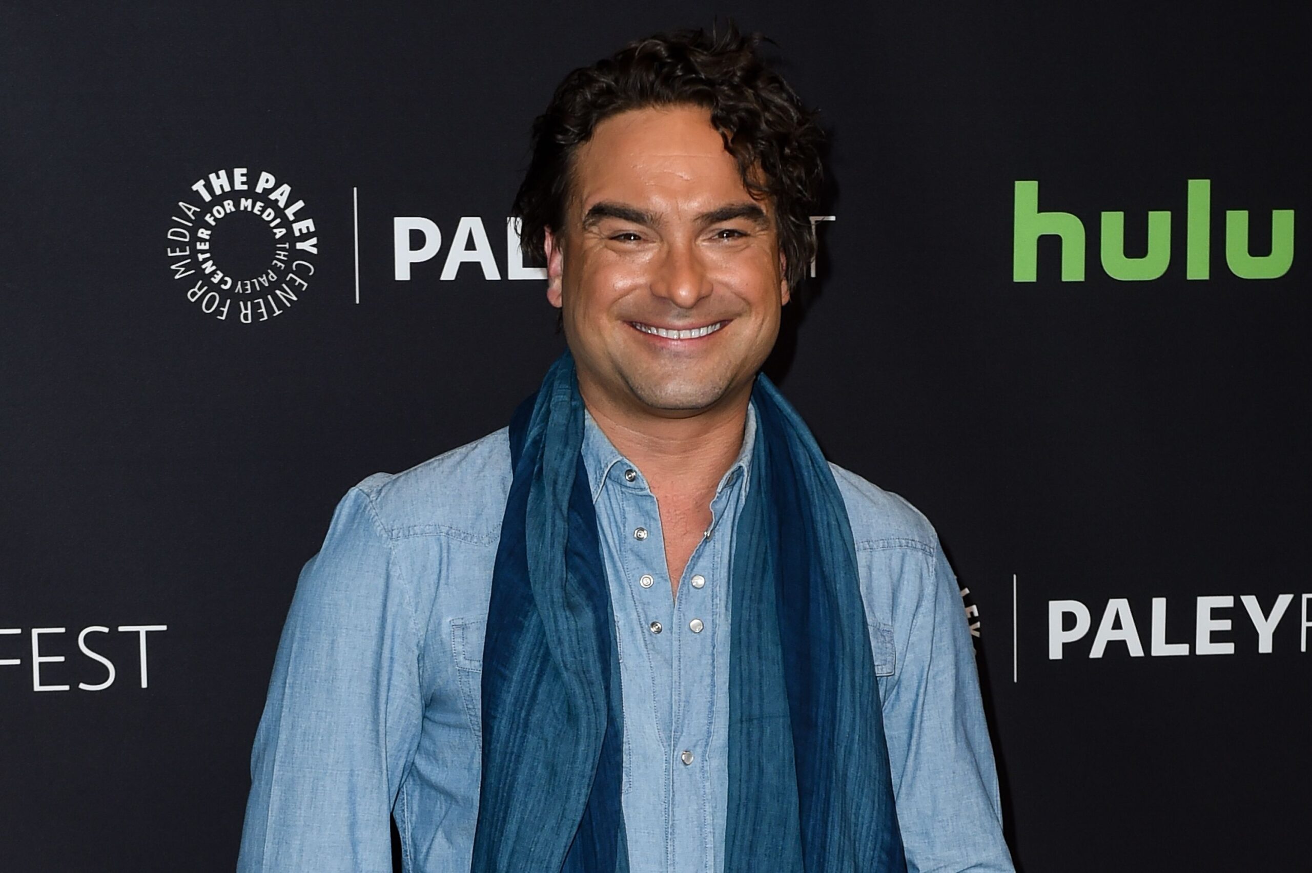  What Is Johnny Galecki Net Worth?