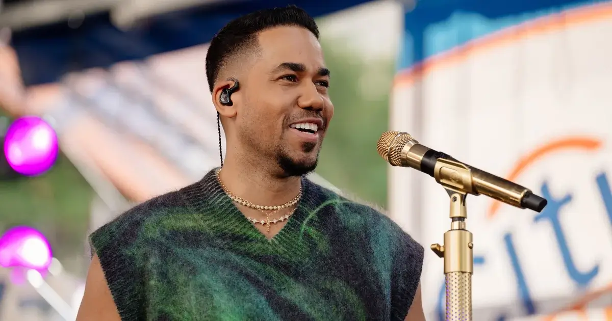 Romeo Santos Images