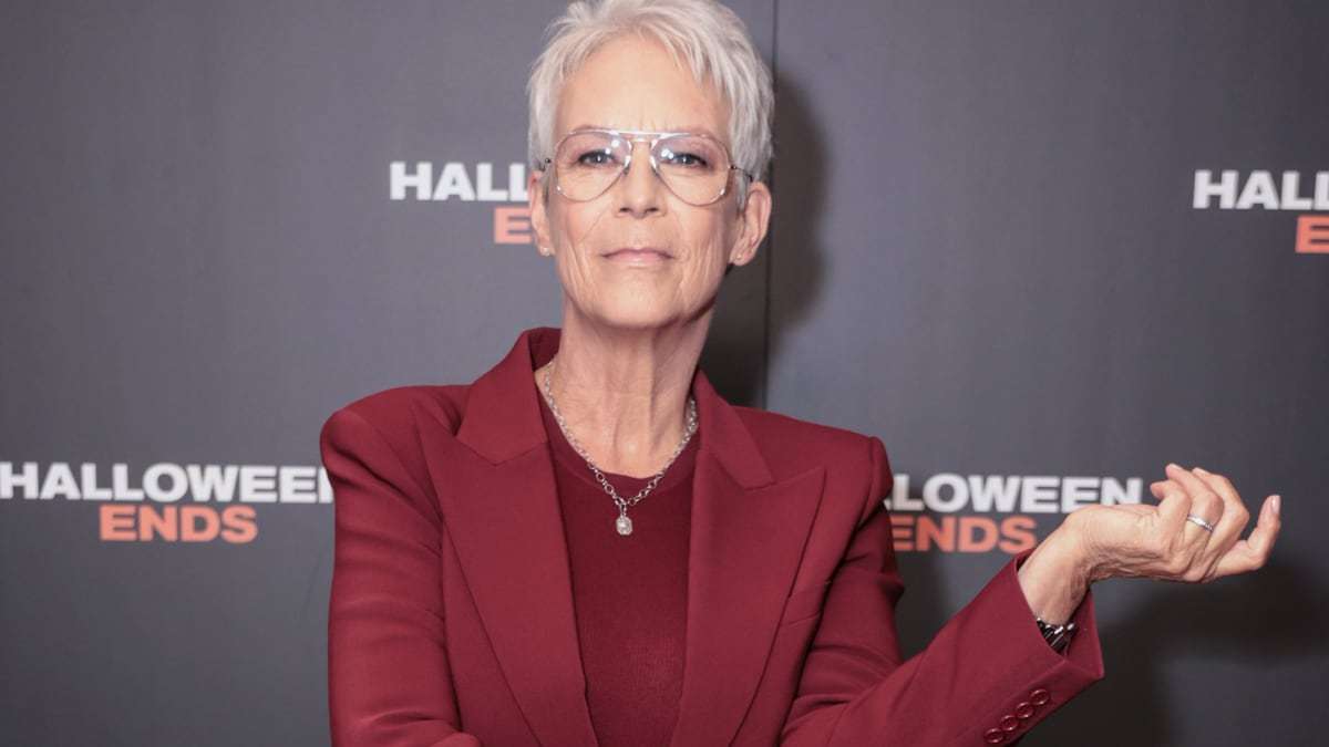 Jamie Lee Curtis Net Worth (Updated In 2023) Height, Movie, Age, And