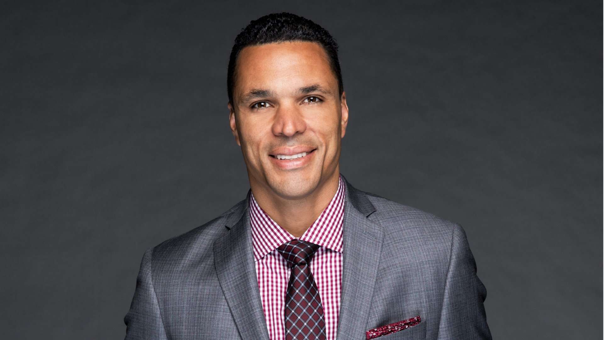 Tony Gonzalez Net Worth